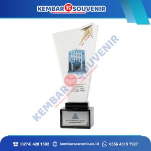 Vandel Keramik Akademi Telekomunikasi Bogor