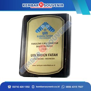 Contoh Plakat Kayu Bank Pembangunan Daerah Jawa Barat dan Banten Tbk