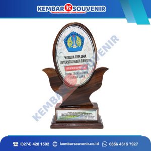 Piala Kenang Kenangan Kabupaten Pegunungan Arfak