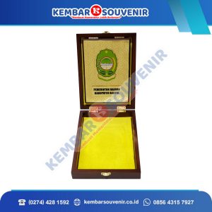 Piagam Akrilik DPRD Provinsi Kalimantan Tengah