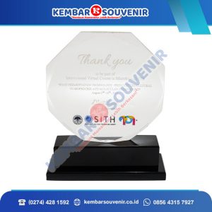 Piala Akrilik Murah PT BANK MEGA Tbk