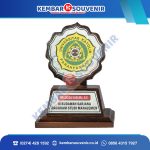 Souvenir Perpisahan Kantor DPRD Kabupaten Mamasa