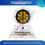 Souvenir Miniatur PT Borneo Olah Sarana Sukses Tbk.